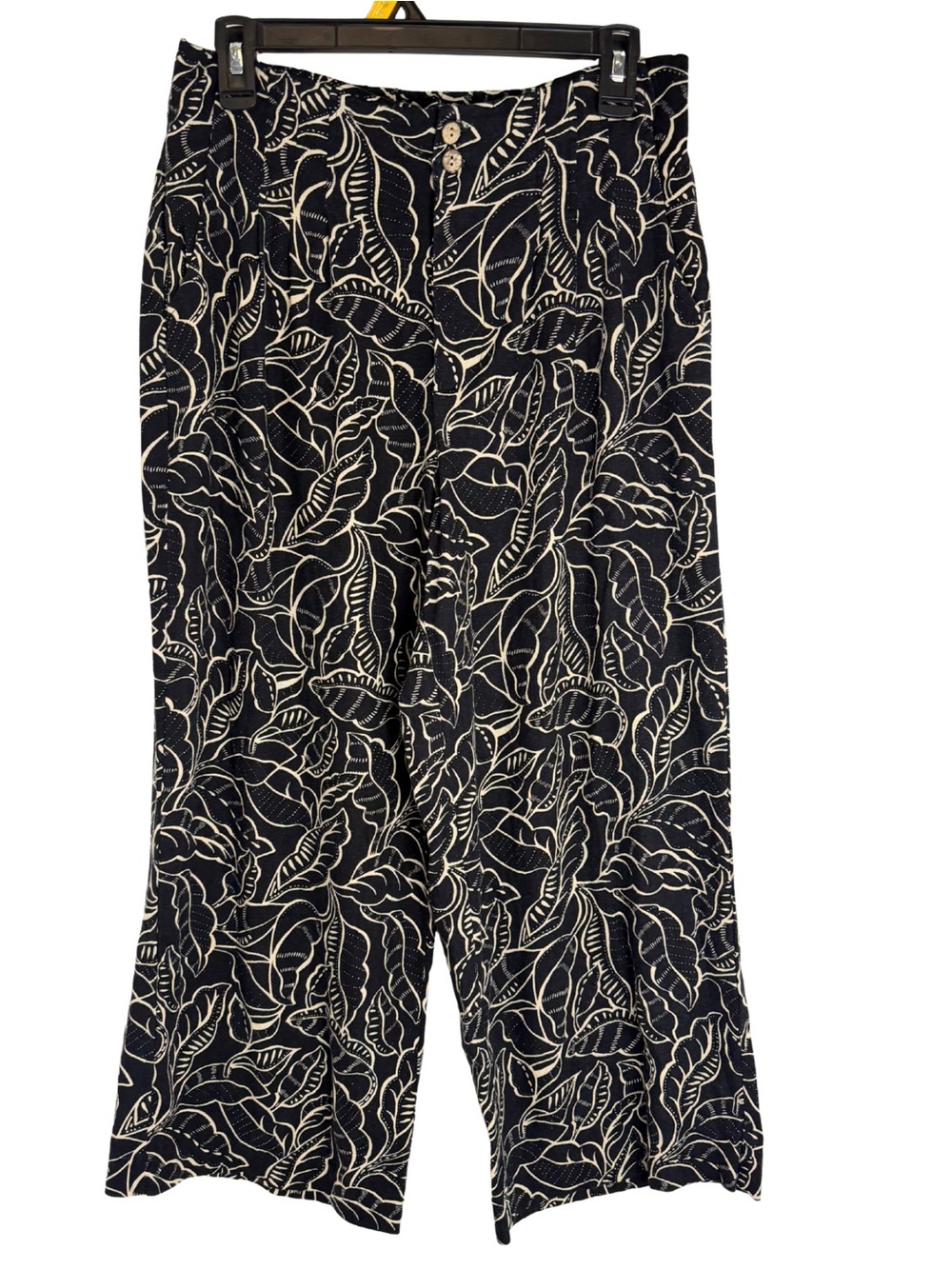 Haver & Blair Linen Blend Black & Cream Wide Leg Leaf-Print Cropped Pants